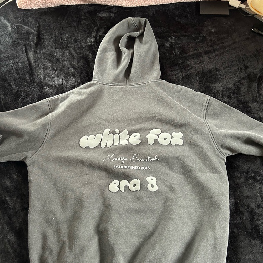 White Fox Boutique Gray Pullover Hoodie & sweatpants - Picture 2 of 5